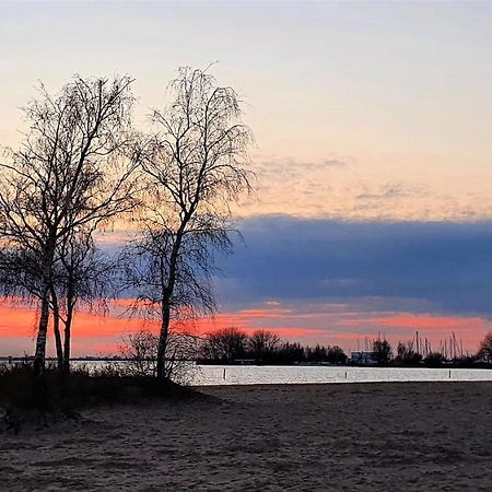 Inntermezzo Almere Exteriör bild