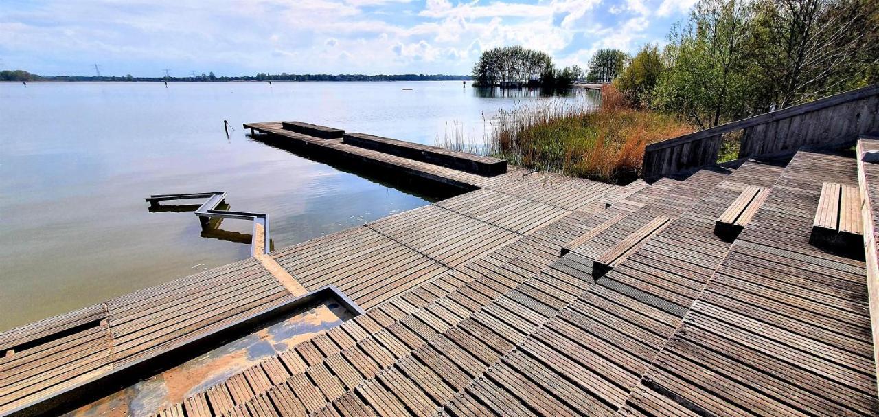 Inntermezzo Almere Exteriör bild