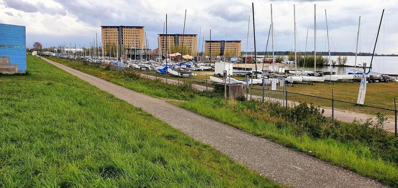 Inntermezzo Almere Exteriör bild