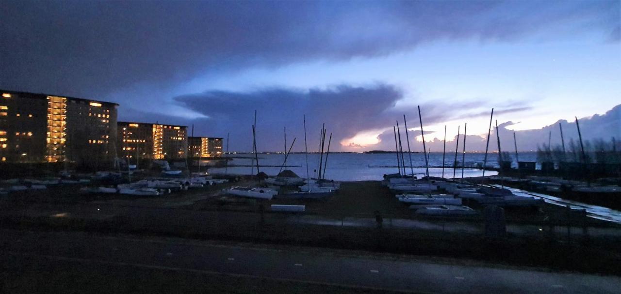 Inntermezzo Almere Exteriör bild