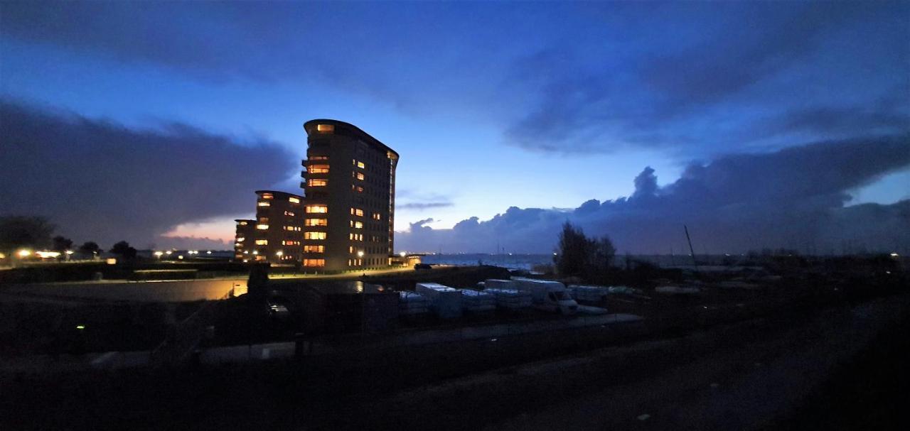 Inntermezzo Almere Exteriör bild