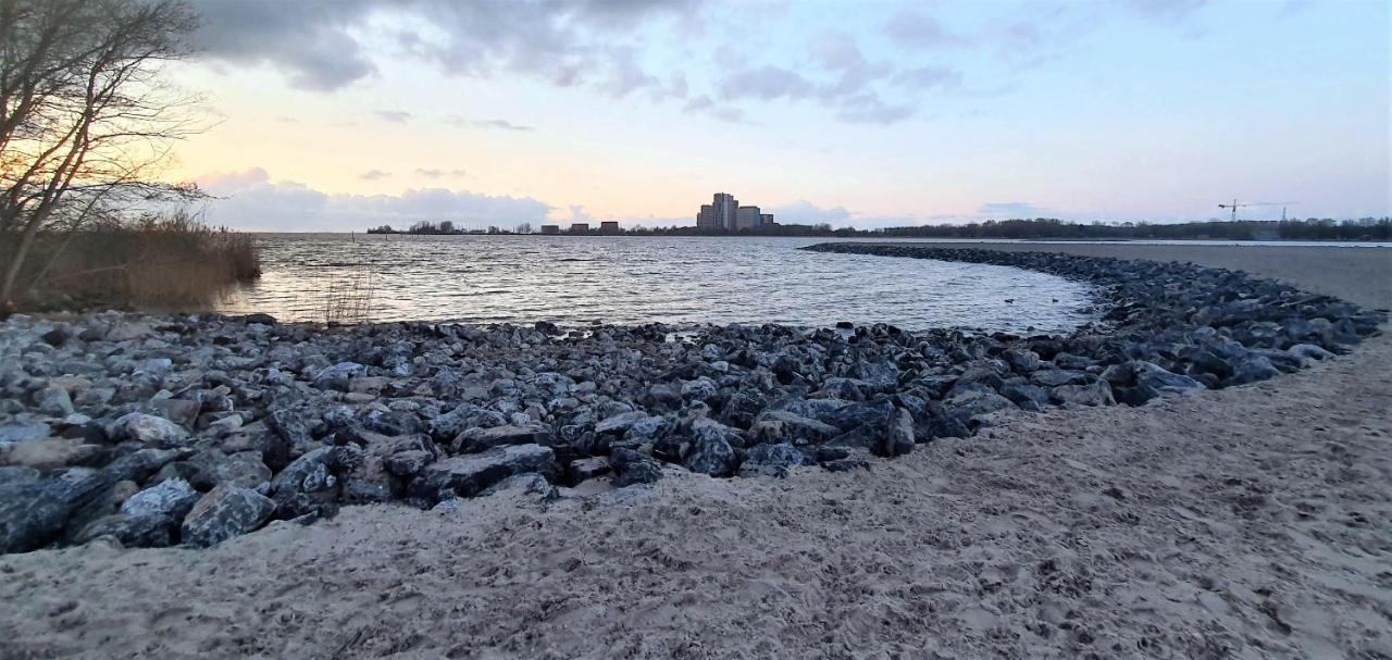 Inntermezzo Almere Exteriör bild