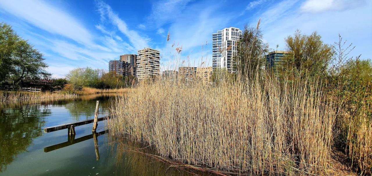 Inntermezzo Almere Exteriör bild